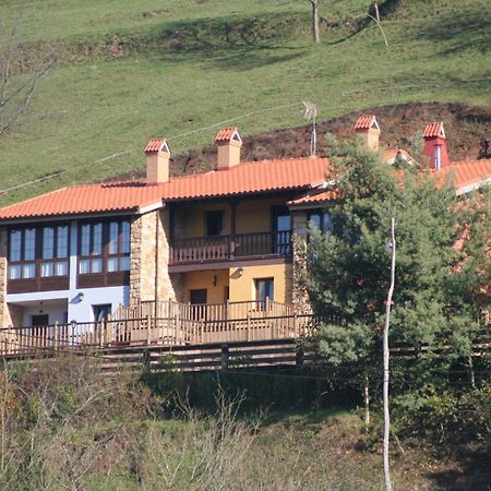 Apartamentos Rurales Obaya Villaviciosa  Exterior photo