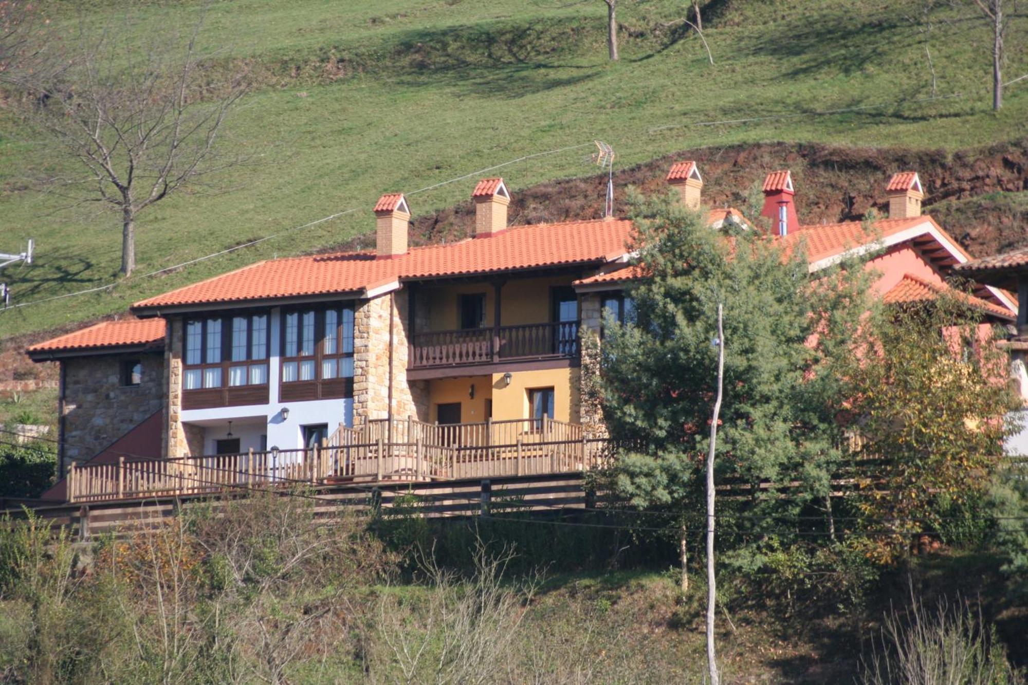 Apartamentos Rurales Obaya Villaviciosa  Exterior photo